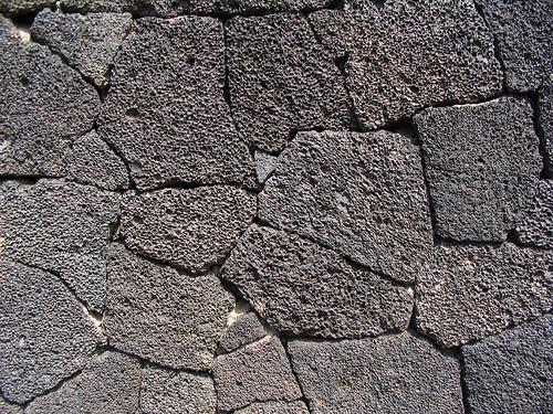 MURO VOLCÁNICO EL BABOCÓMARI