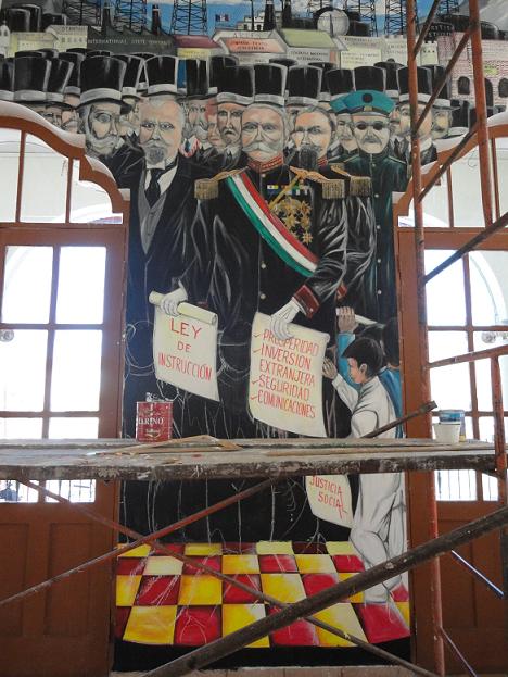 mural del Bicentenario y Centenario en la planta alta del Palacio Municipal de Magdalena