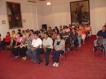 Convocan al Certamen Paulina Cázares García